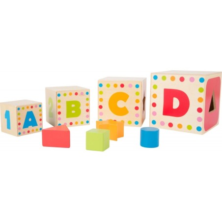 ABC kuubikute virnastamine