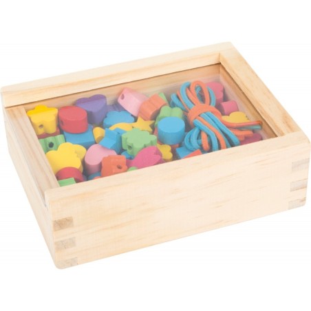 Nöörimishelmed tähtede, südame ja lilledega puidust karbis