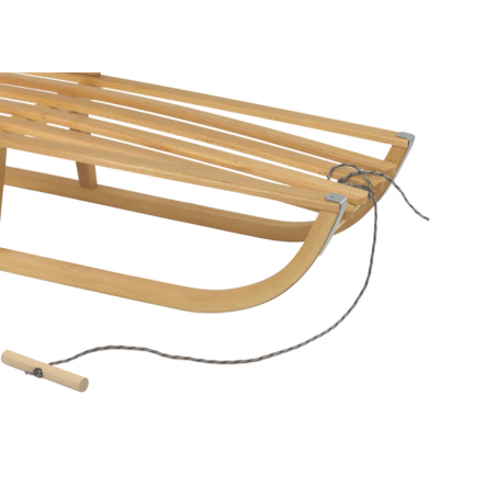 Puidust kelk seljatoega ja nööriga