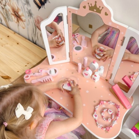 Puidust kosmeetikalaud peegli ja aksessuaaridega